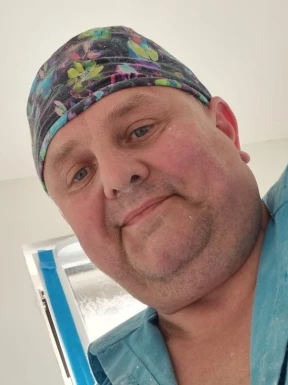 American men looking for love