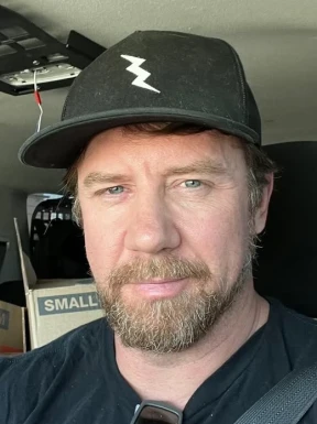 Finish men looking for love