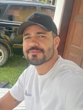 Canadian men looking for love