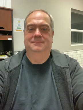 Canadian men looking for love