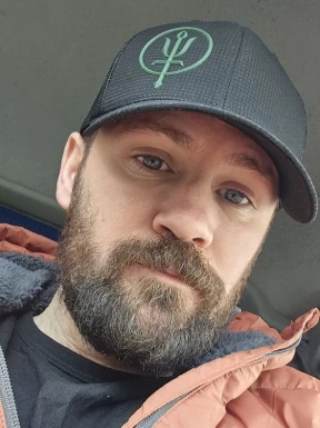 American men looking for love